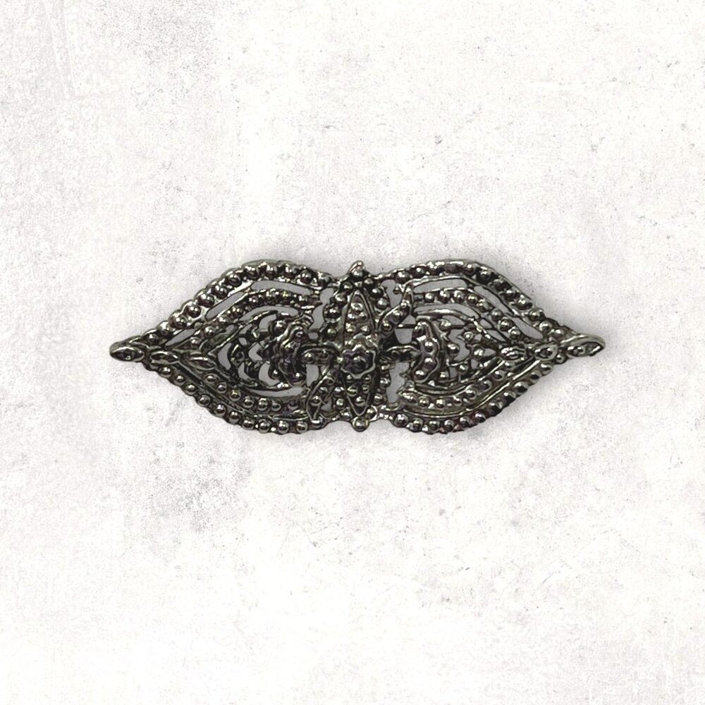 Vintage Brooch Silver Tone Raised Dots Long Wavy‎ Pin
